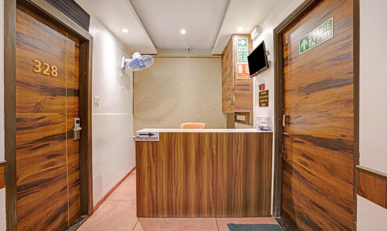 Hotel Bkc Mannat Мумбай Екстериор снимка
